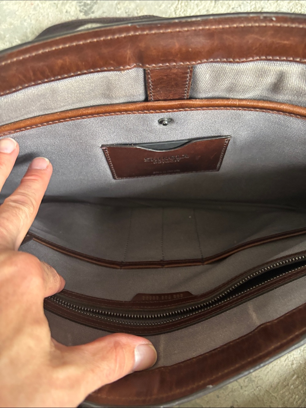 Shinola Brown Leather Messenger with Adjustable Canvas broken Strap - Picture 6 of 11